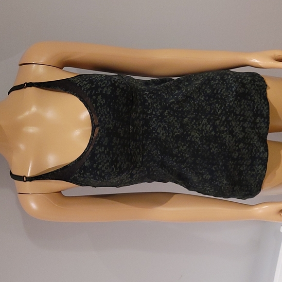 Lole tank top size small - Picture 2 of 9